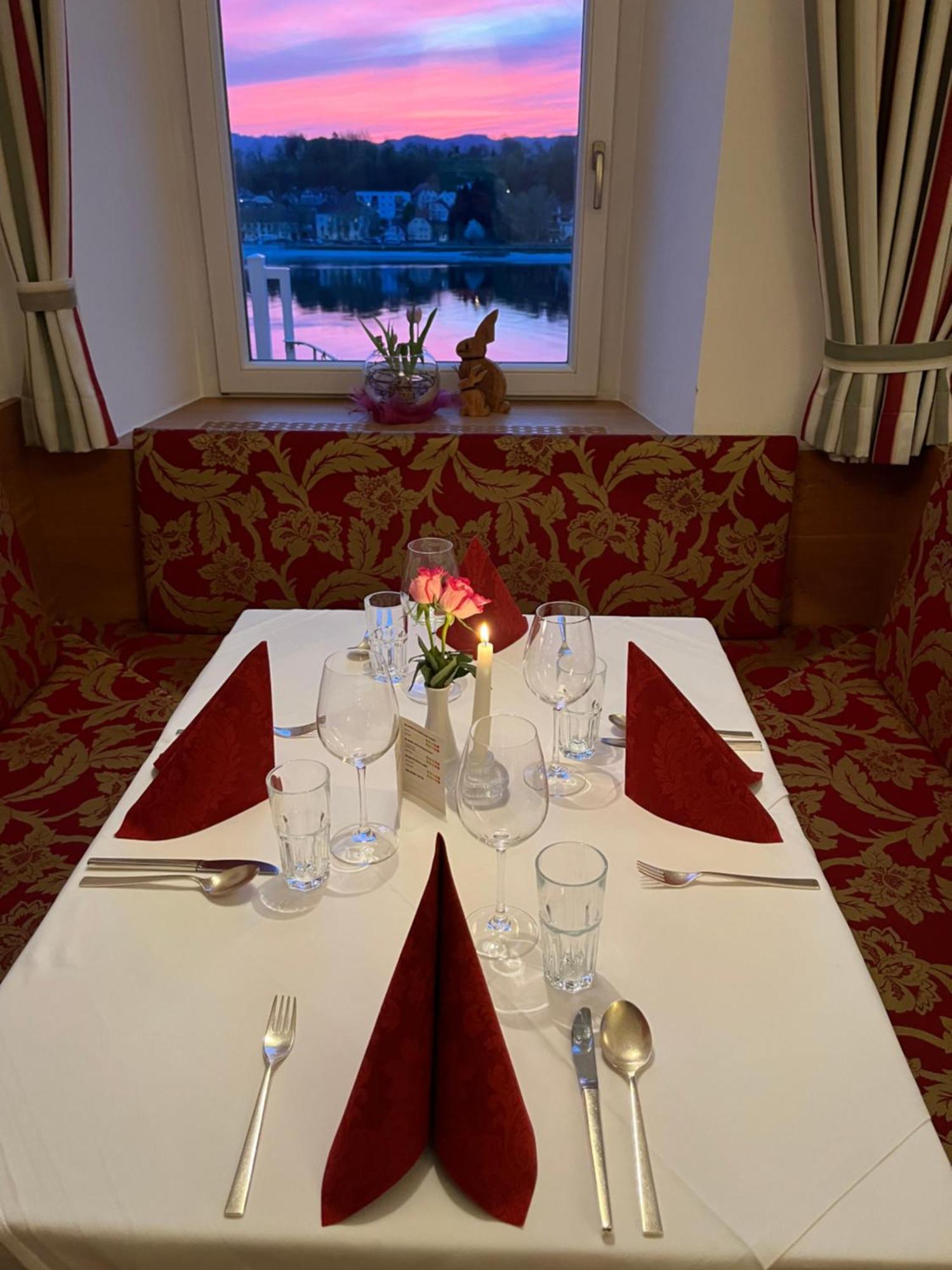 Hotel-Restaurant Faustschloessl Feldkirchen an der Donau Екстер'єр фото