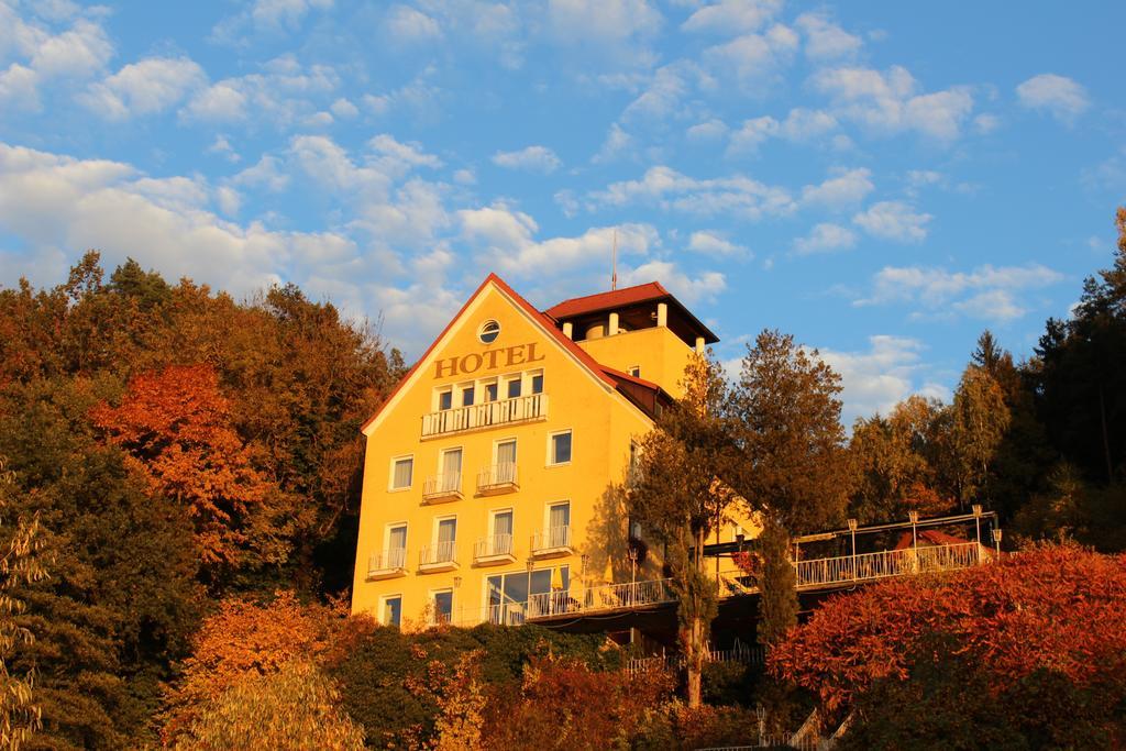 Hotel-Restaurant Faustschloessl Feldkirchen an der Donau Екстер'єр фото